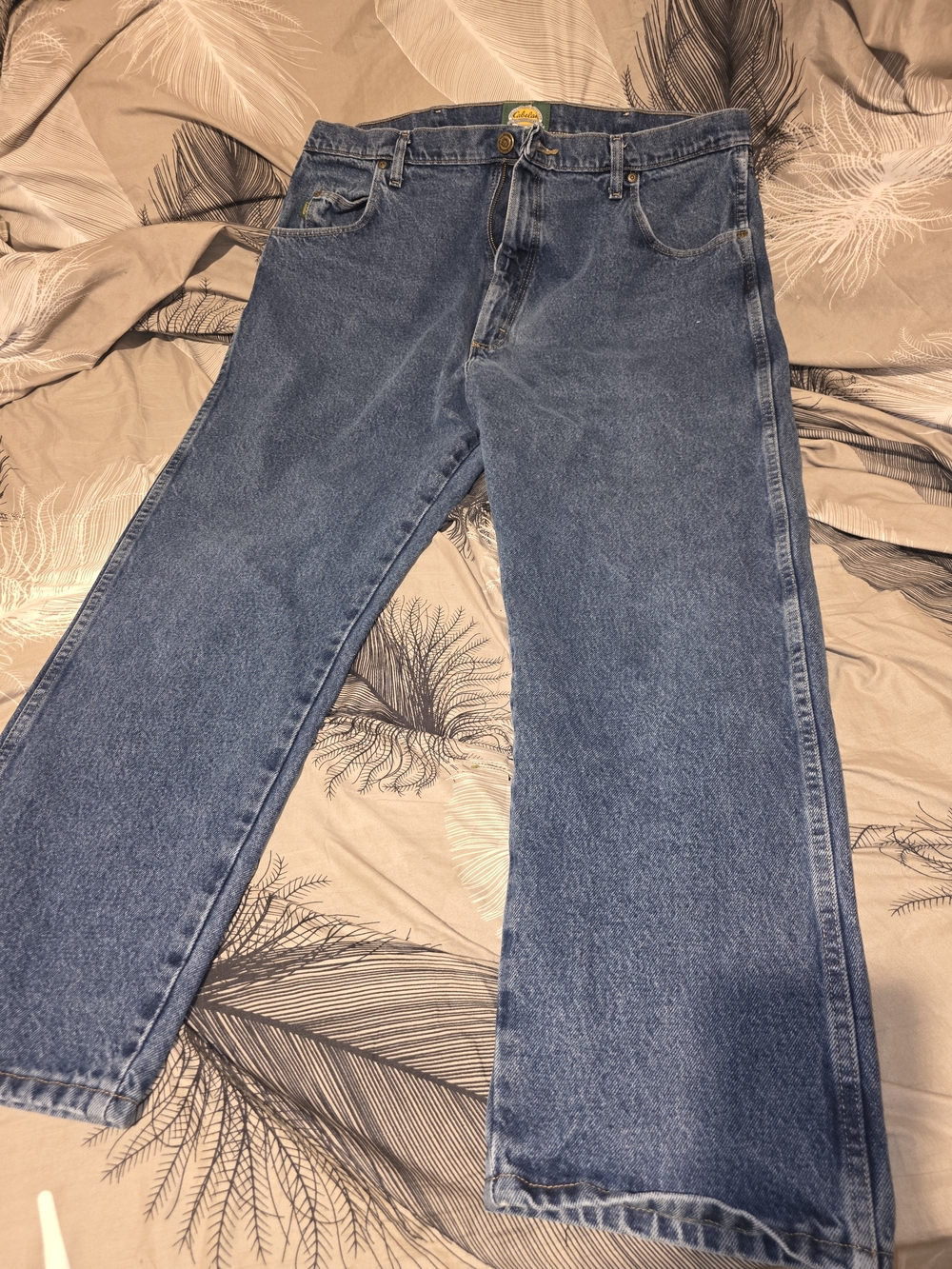 Cabela's Men's Dark Blue Relaxed Fit Jeans